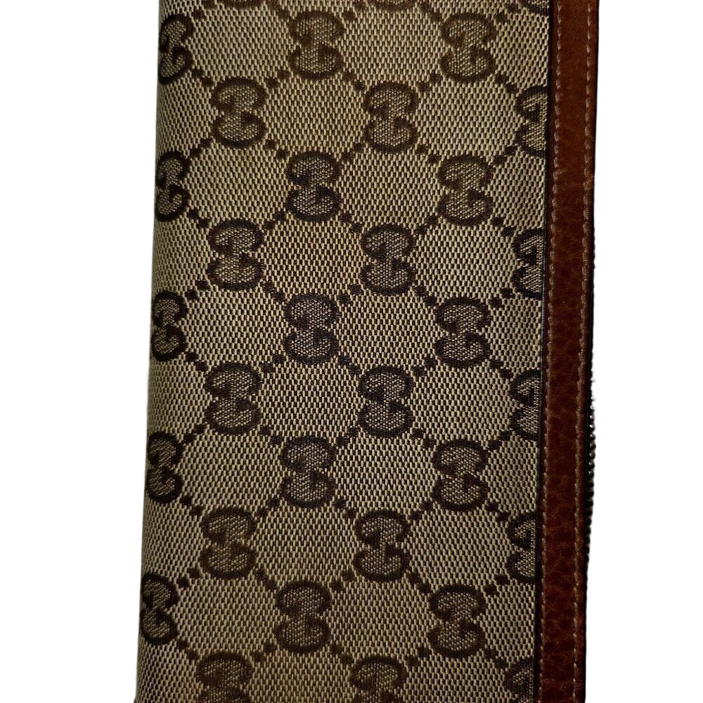 Gucci Canvas Wallet